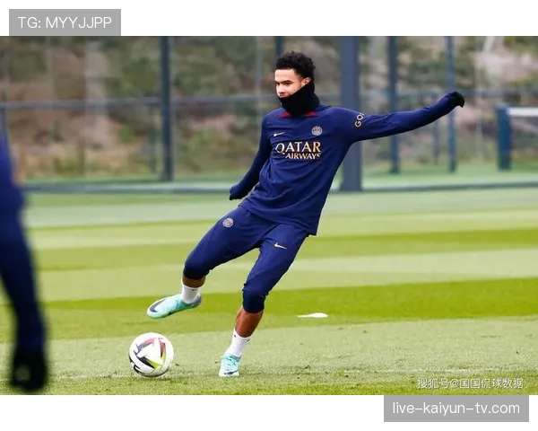 巴黎圣日耳曼缺少超级核心，近期整体配合是否更具团队特征，对赛季表现带来考验